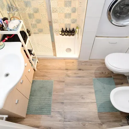 דירה Comfortable, Silent And Charming Loft By The Navigli